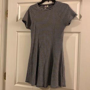 Cute dress with thick fabric